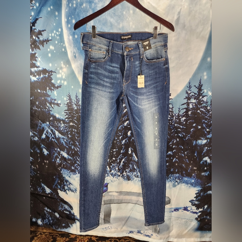 EXPRESS Mid Rise Denim Leggings Pants Medium Size 8 NWT